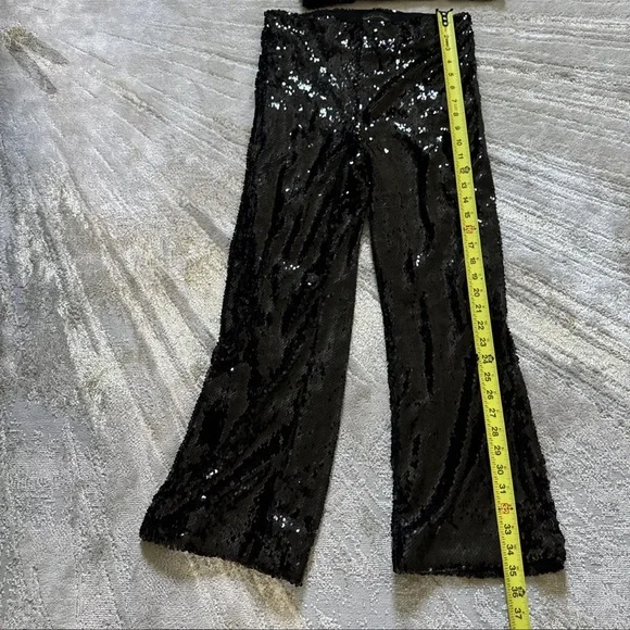 NWOT House of Harlow 1960 Halter Neck Crop Top Pants Set Black Sequin S - Picture 3 of 6